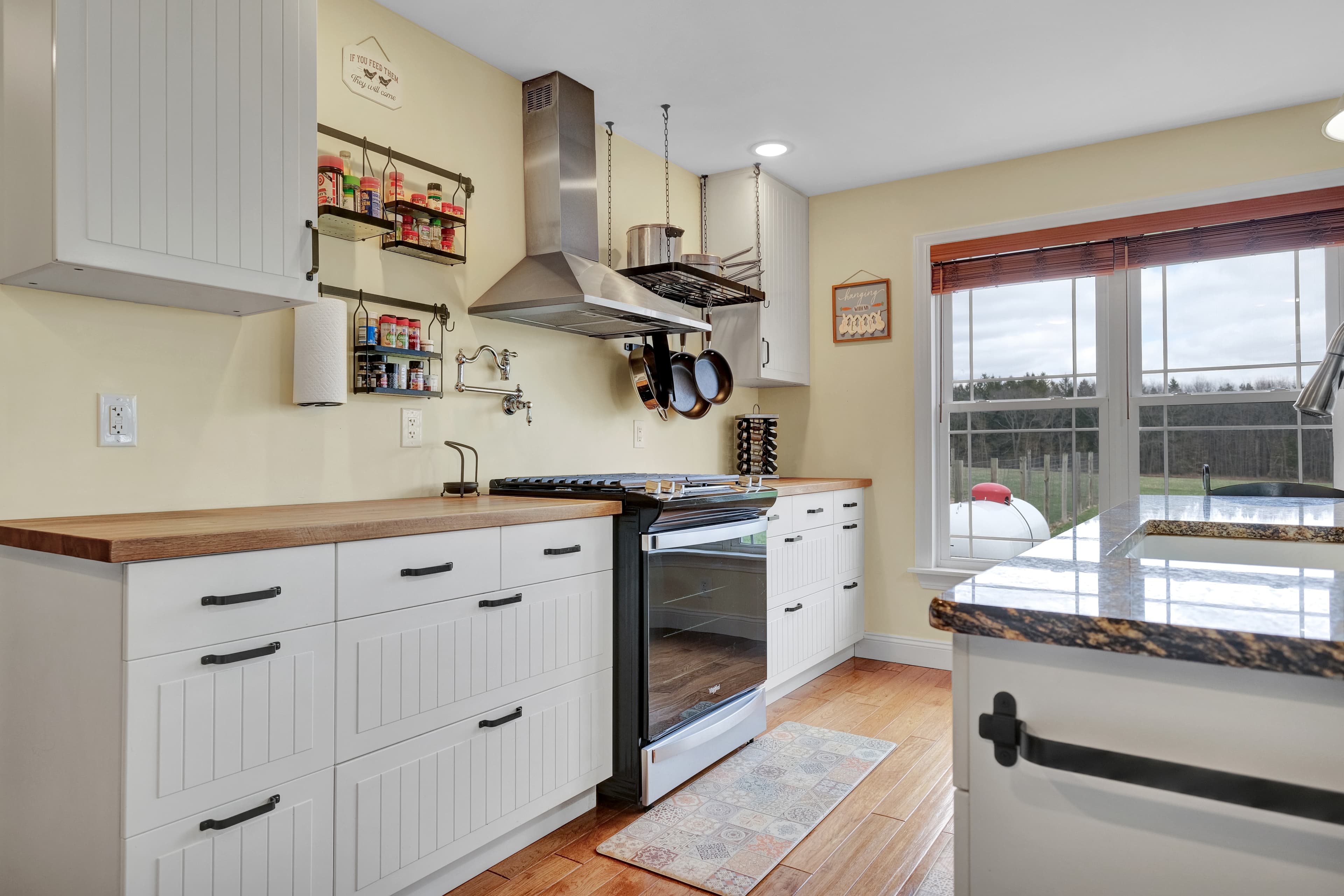Interior – kitchen detail